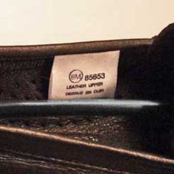 LOAFERS, FLOWER CUT-OUTS, BLACK, SZ 8B, SOFT LEATHER, PADDED LINING, CUTE, BY - Picture 4 of 7